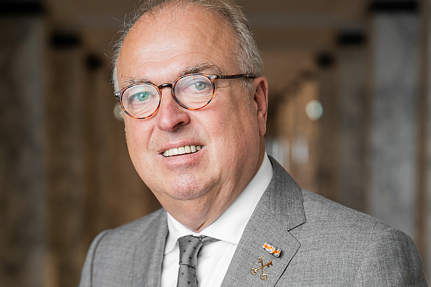 Waarnemend burgemeester Peter van der Velden