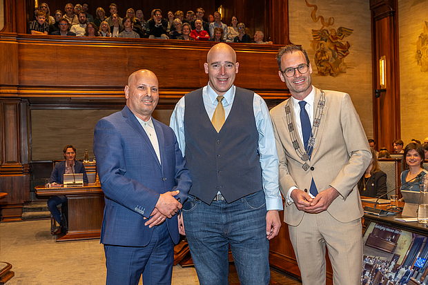 duo-leden Partij Sleutelstad