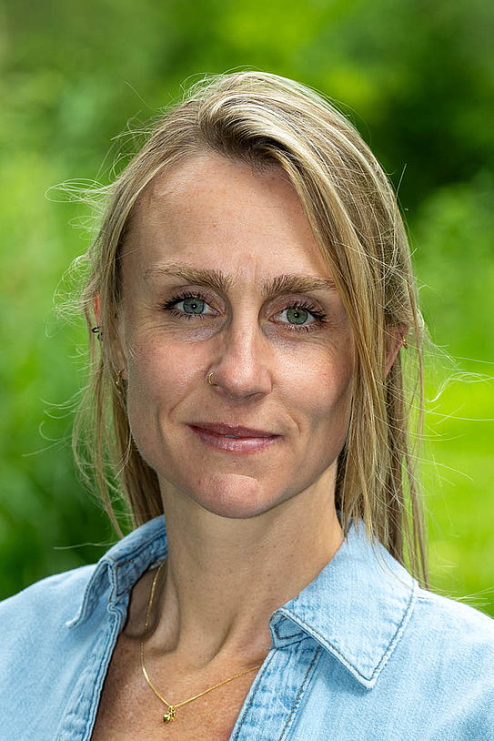 Eva Anne  Hartman