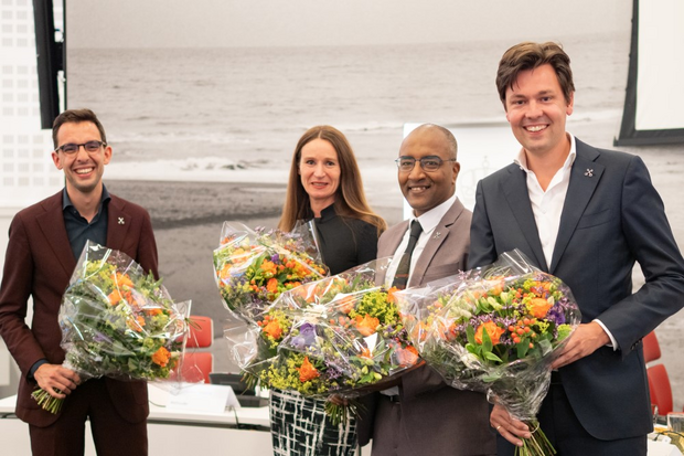 Wethouders Julius Terpstra, Abdelhaq Jermoumi, Fleur Spijker en Ashley North